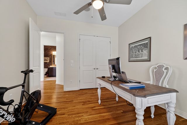 2123 Renegade Court, Carmel, IN 46032