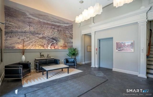 266 Pearl Street APT 310, Hartford, CT 06103