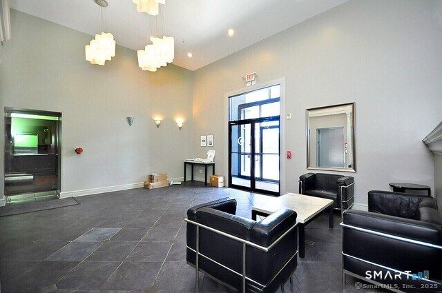 266 Pearl Street APT 310, Hartford, CT 06103