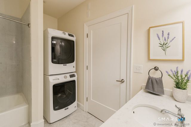 266 Pearl Street APT 310, Hartford, CT 06103