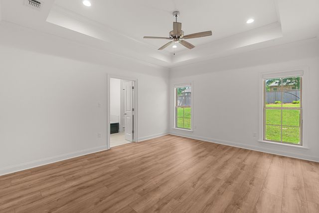 32 Carlsbad, Hattiesburg, MS 39402