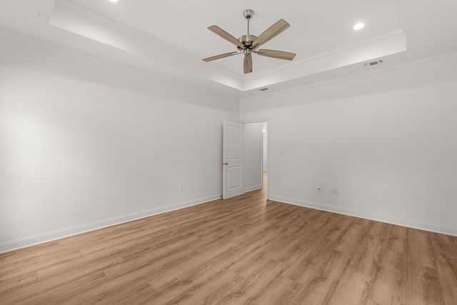 32 Carlsbad, Hattiesburg, MS 39402