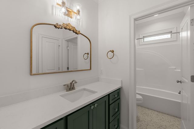 32 Carlsbad, Hattiesburg, MS 39402