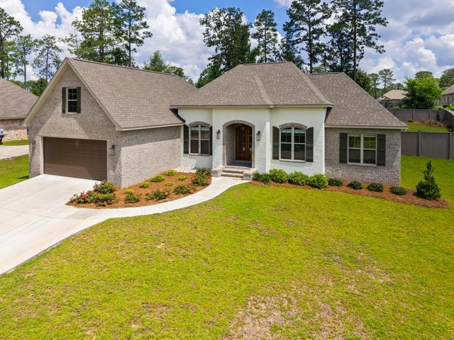 32 Carlsbad, Hattiesburg, MS 39402