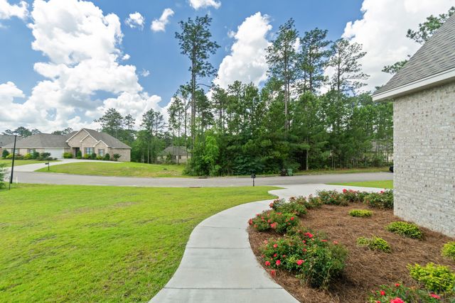 32 Carlsbad, Hattiesburg, MS 39402