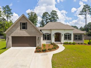 32 Carlsbad, Hattiesburg, MS 39402