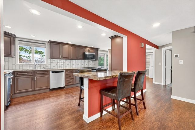 31 Water St, Saugus, MA 01906