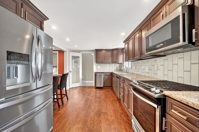 31 Water St, Saugus, MA 01906