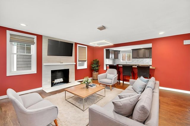 31 Water St, Saugus, MA 01906