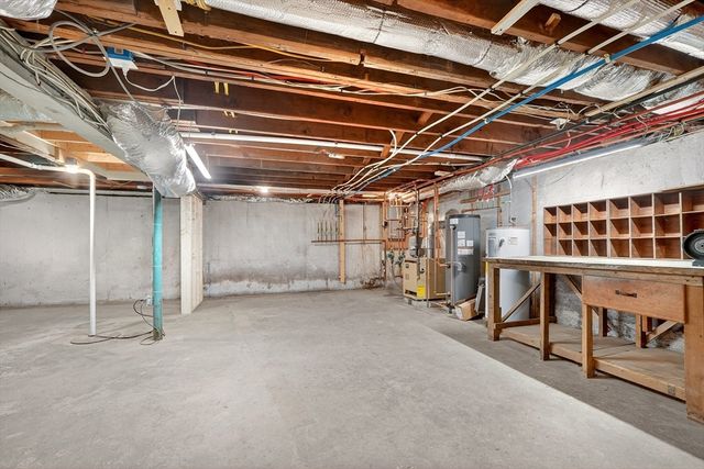 31 Water St, Saugus, MA 01906