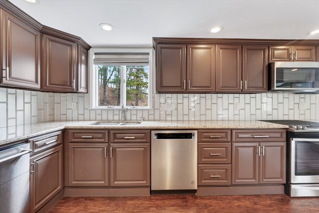 31 Water St, Saugus, MA 01906