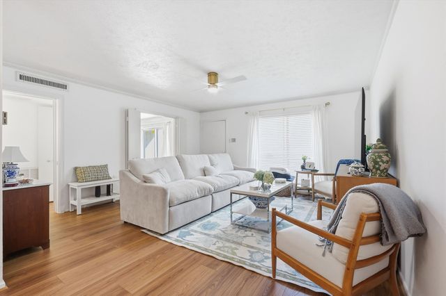 11344 Park Central Place B, Dallas, TX 75230