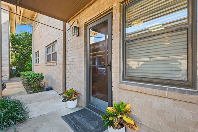 11344 Park Central Place B, Dallas, TX 75230