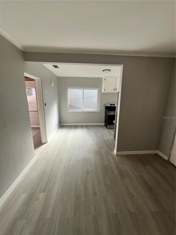 113 S GLENWOOD AVENUE, Orlando, FL 32803