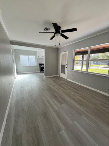 113 S GLENWOOD AVENUE, Orlando, FL 32803