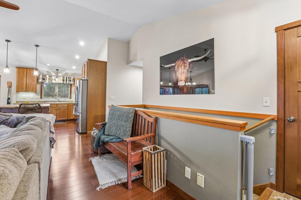 31758 Newport Curve, Lindstrom, MN 55045 — photo 5