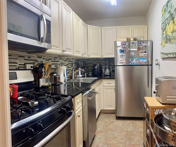 61-20 Grand Central Parkway B 410, Forest Hills, NY 11375