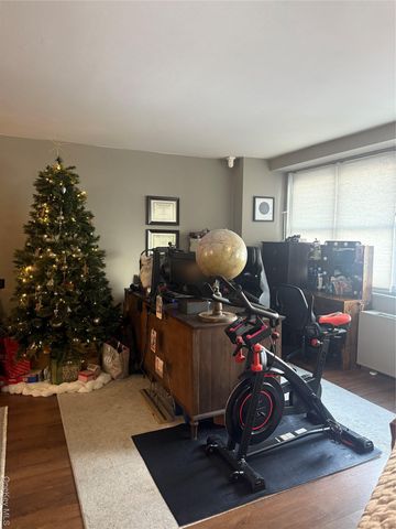 61-20 Grand Central Parkway B 410, Forest Hills, NY 11375