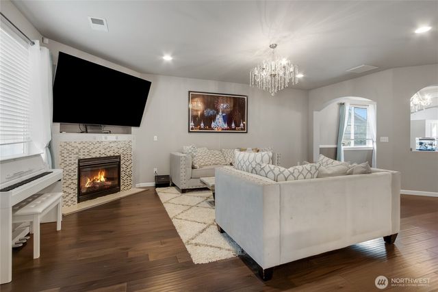 24212 114th Place SE, Kent, WA 98030