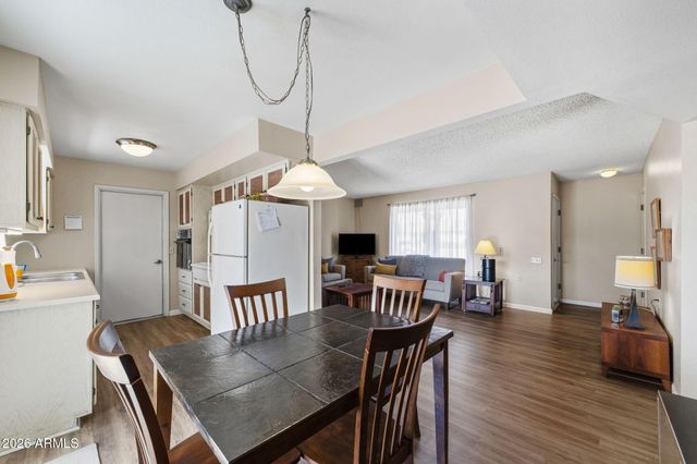 789 LEISURE WORLD --, Mesa, AZ 85206