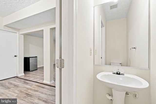 1 SAMANTHA CT, Owings Mills, MD 21117