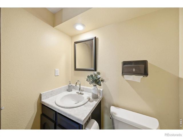 924 Wagonwheel Drive, Fort Collins, CO 80526