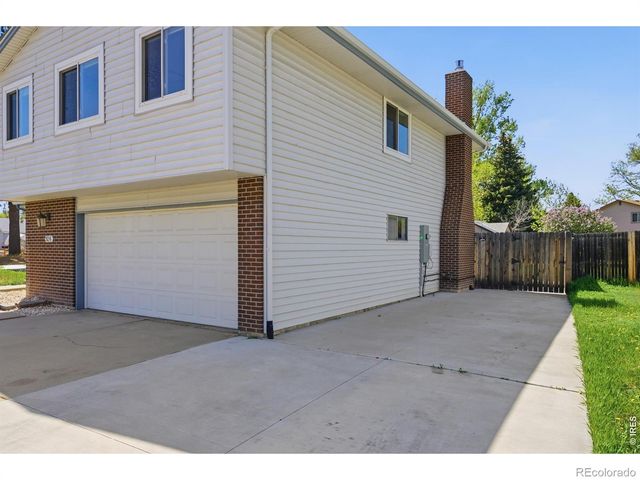 924 Wagonwheel Drive, Fort Collins, CO 80526