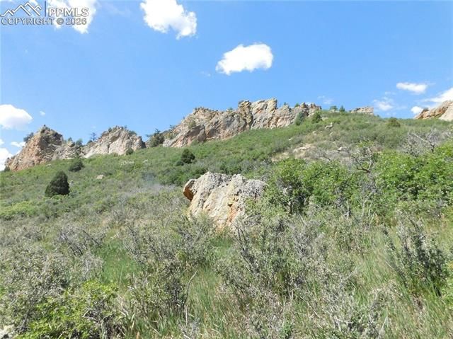 5760 Country Club Drive, Larkspur, CO 80118