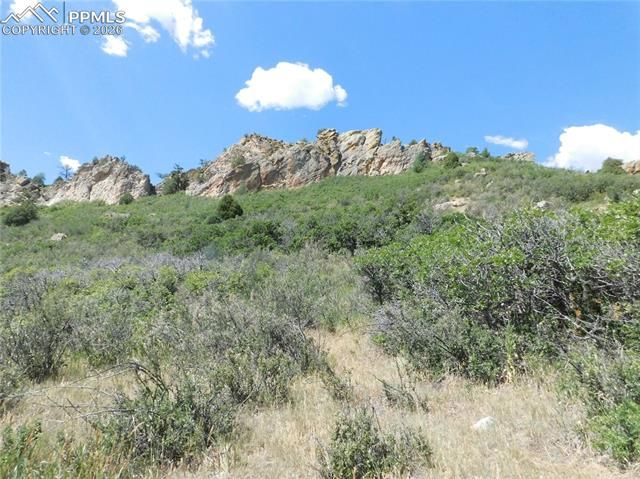 5760 Country Club Drive, Larkspur, CO 80118