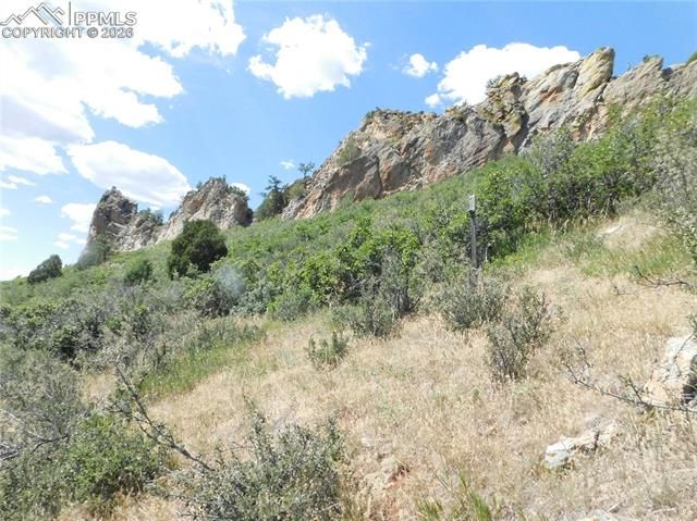 5760 Country Club Drive, Larkspur, CO 80118