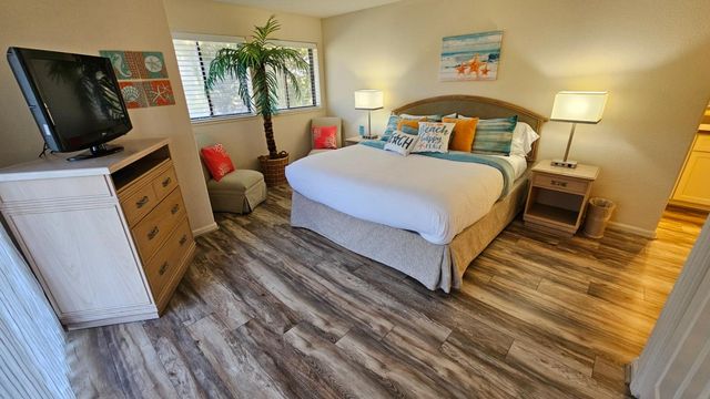 22 Seascape Resort Drive, Aptos, CA 95003