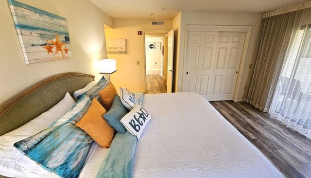 22 Seascape Resort Drive, Aptos, CA 95003