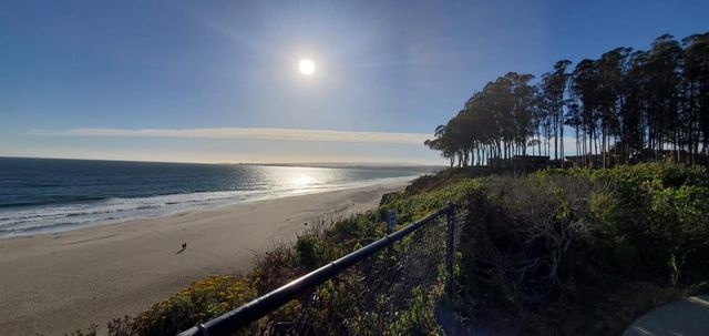 22 Seascape Resort Drive, Aptos, CA 95003