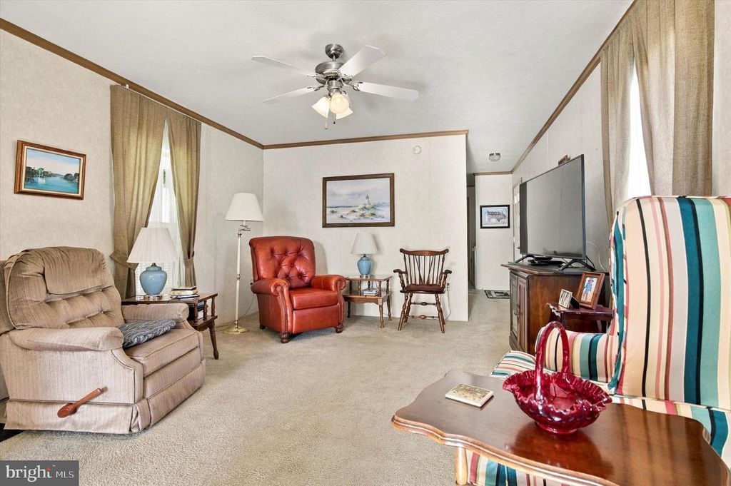 1045 PINE CIR, TELFORD, PA 18969 — photo 4