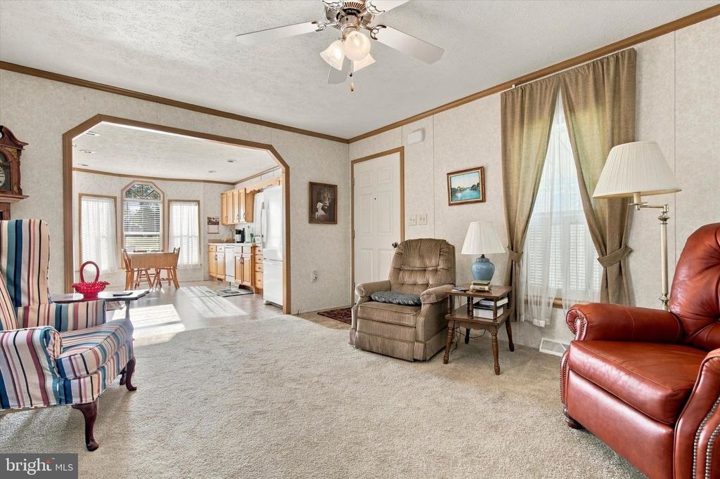 1045 PINE CIR, TELFORD, PA 18969 — photo 5