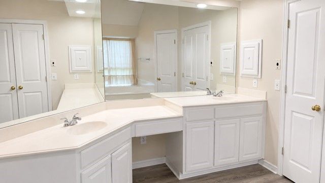 3513 Stone Creek Lane S, Fort Worth, TX 76137
