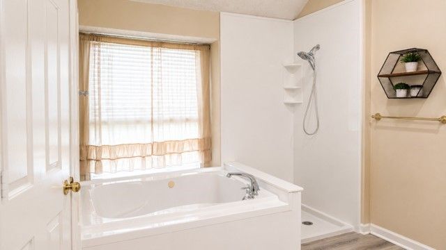 3513 Stone Creek Lane S, Fort Worth, TX 76137