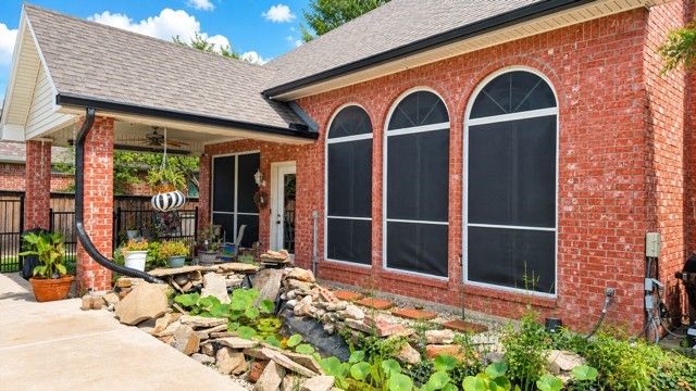 3513 Stone Creek Lane S, Fort Worth, TX 76137