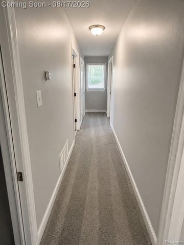 34024 Glenview Drive, Farmington, MI 48335