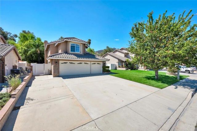 13105 Fescue Court, Corona, CA 92883