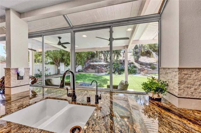 13105 Fescue Court, Corona, CA 92883