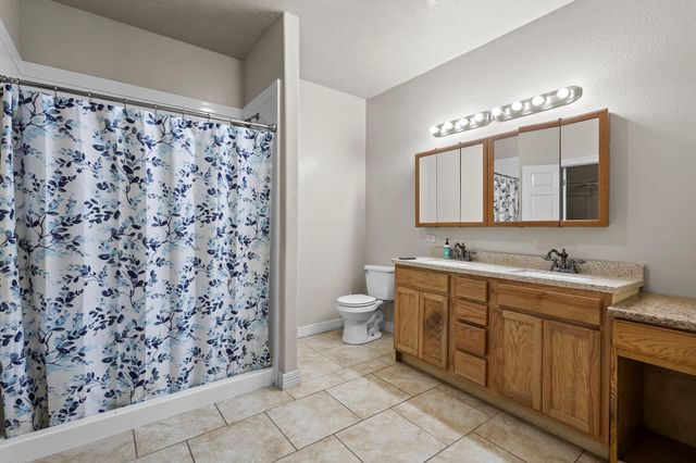 620 Easterwood Street, Vidor, TX 77662