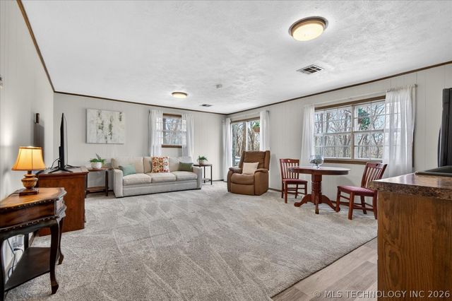 1800 Polaris Drive, Bartlesville, OK 74006