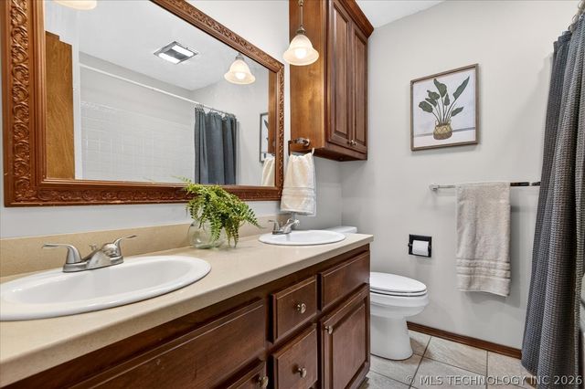 1800 Polaris Drive, Bartlesville, OK 74006