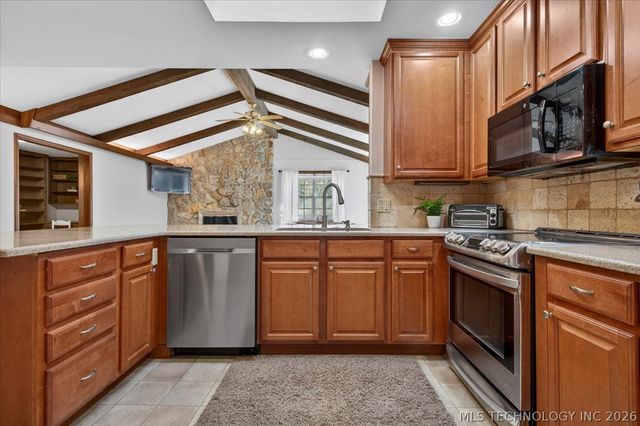 1800 Polaris Drive, Bartlesville, OK 74006