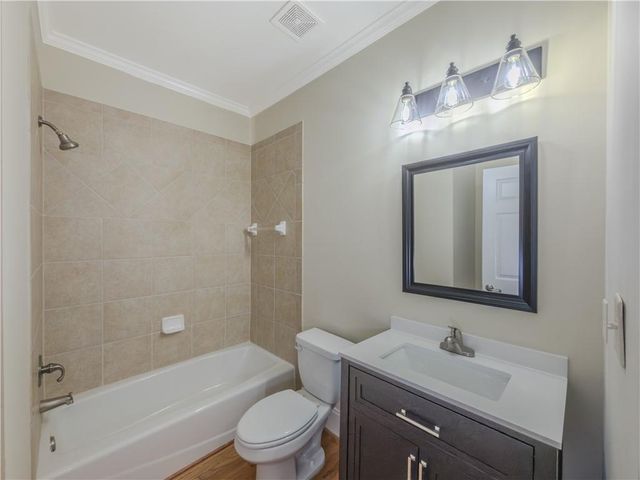 792 Grassmeade Way, Snellville, GA 30078