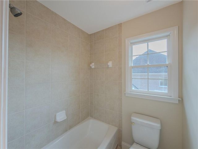 792 Grassmeade Way, Snellville, GA 30078