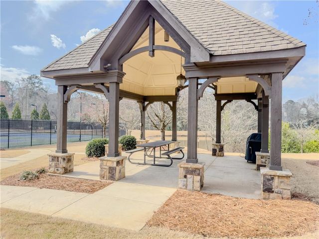 792 Grassmeade Way, Snellville, GA 30078
