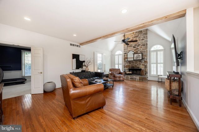 21 KYLE DR, Chester Springs, PA 19425