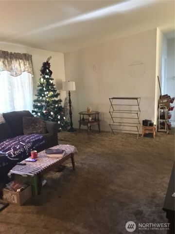 236 Tryon Road, Onalaska, WA 98570